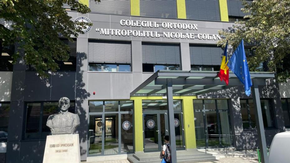 Directorii Seminariilor Teologice din Arhiepiscopia Iașilor, în vizită la Cluj Napoca
